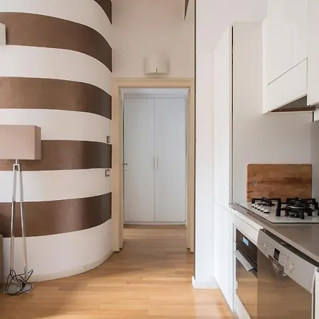 Youhosty - Previati 21 Appartement